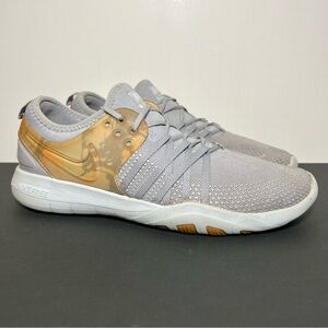 Womens NIKE Free TR 7 Wolf Gray Running Shoes / Size 8.5